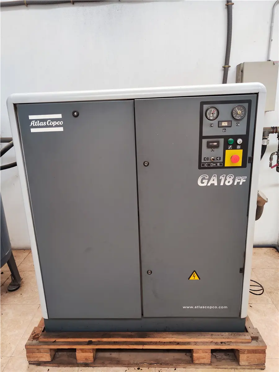 COMPRESOR DE AIRE DE TORNILLO ATLAS COPCO GA 18