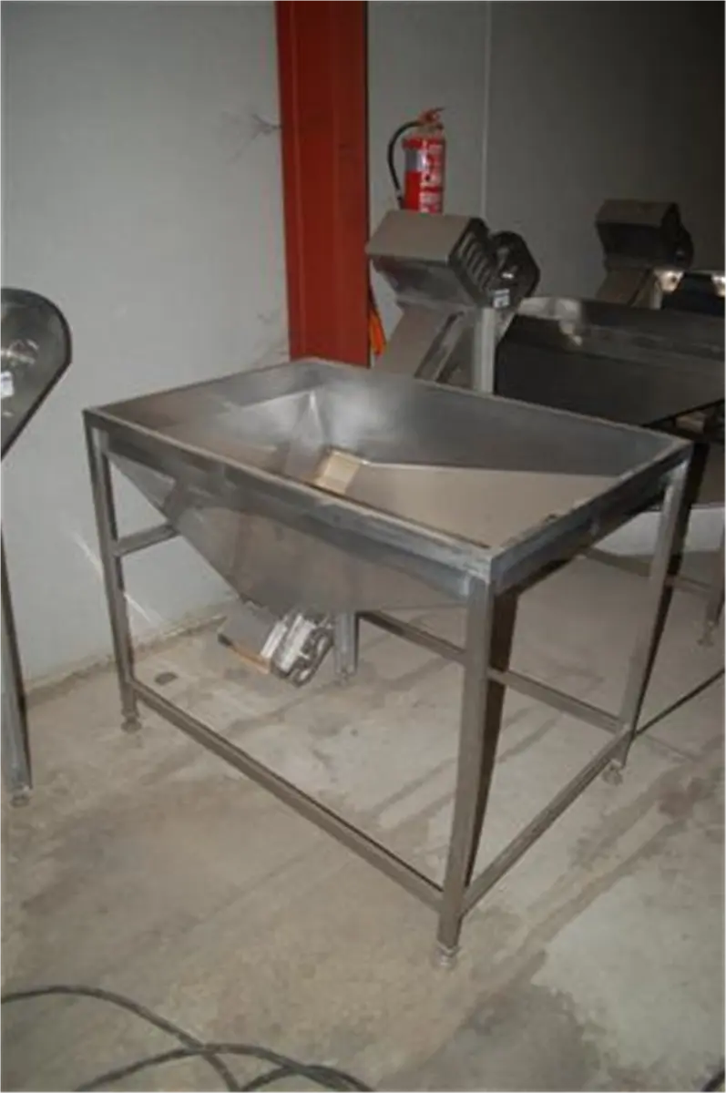 elevador-de-palas-con-tolva-descarga-1-23-m-4