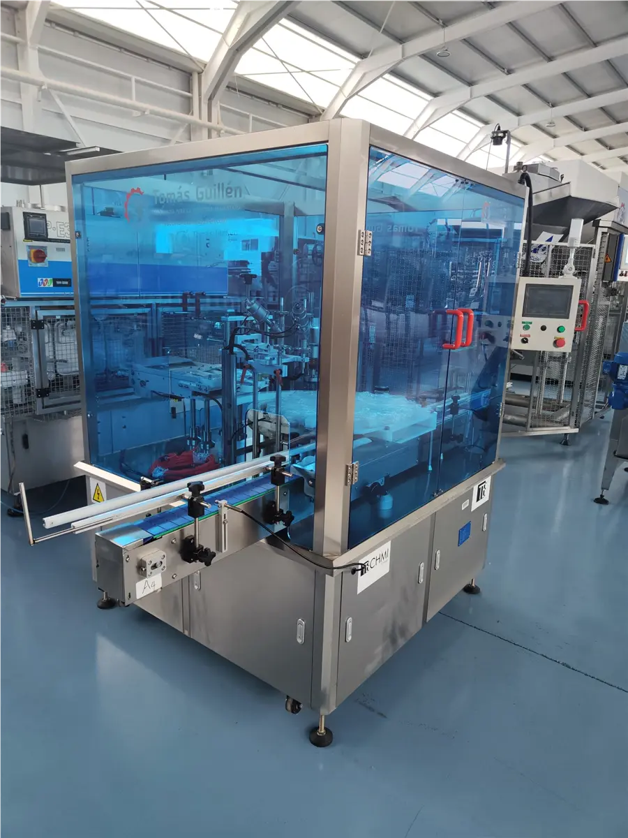 machine-automatique-de-remplissage-et-capsuleuse-techmi