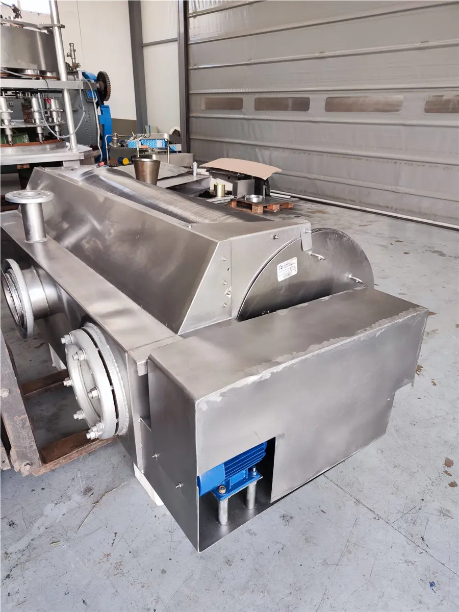 filtro-rotativo-en-acero-inox-de-superficie-rascante-5