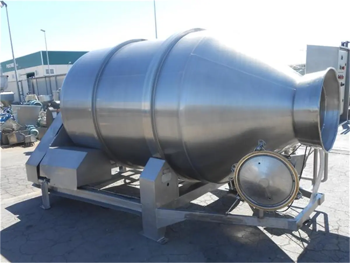 mezclador-horizontal-con-sinfin-de-vacio-en-acero-inox-6000-l-armor