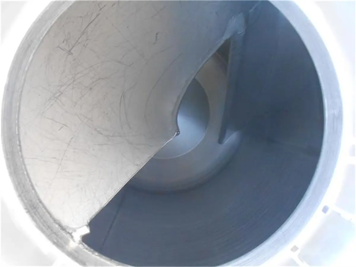 mezclador-horizontal-con-sinfin-de-vacio-en-acero-inox-6000-l-armor