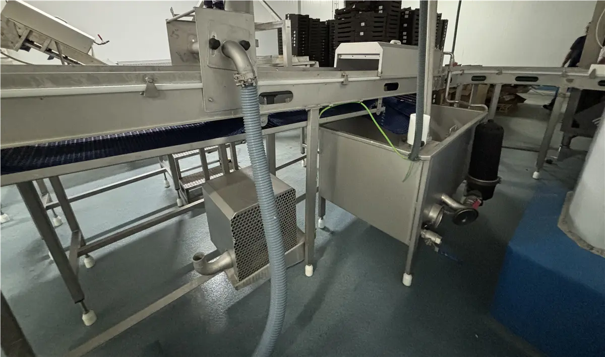 cinta-transportadora-de-banda-modular-con-curva-y-lavado