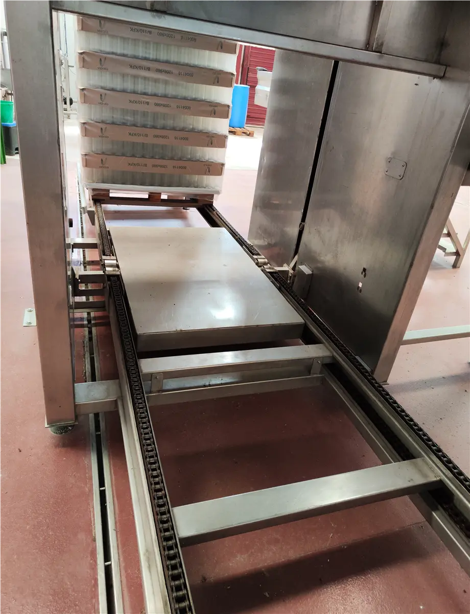 empty-cans-depalletizer