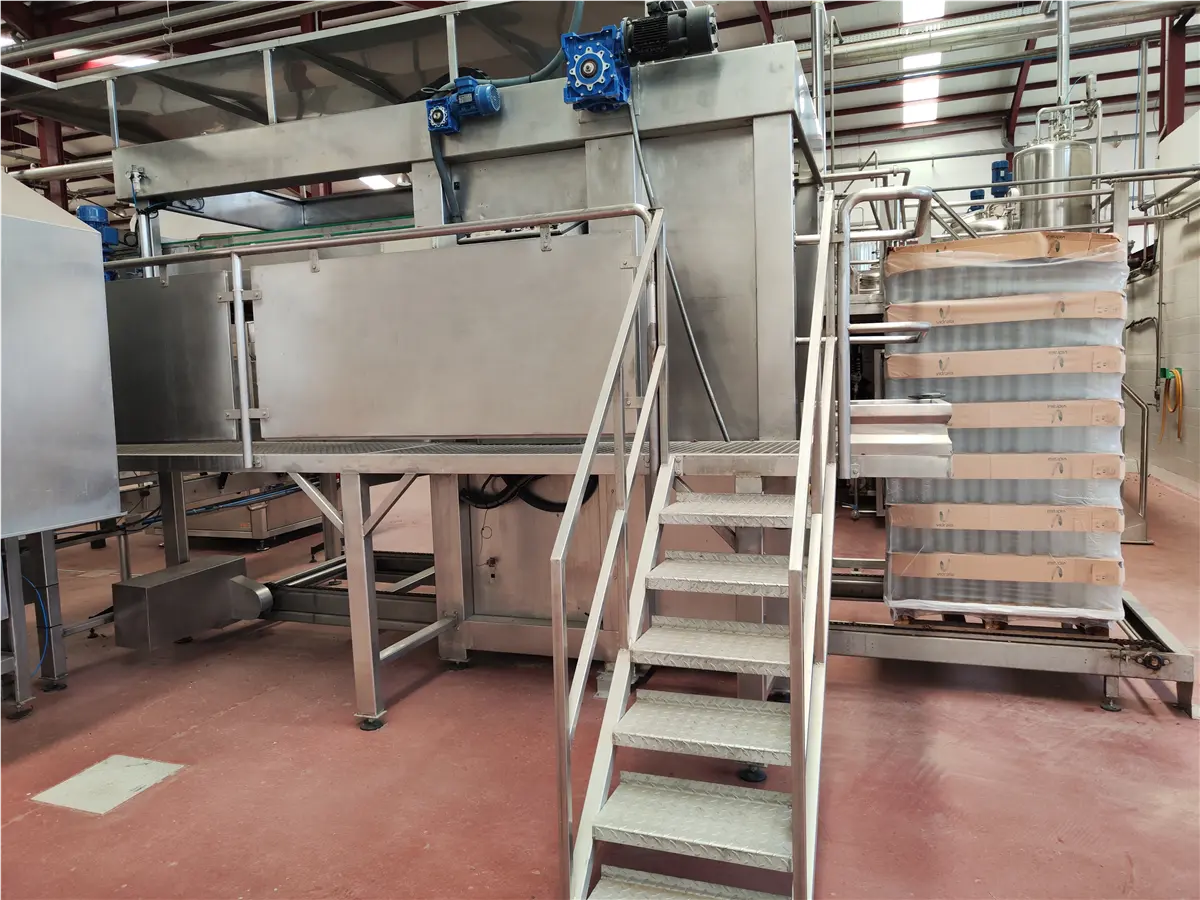 empty-cans-depalletizer