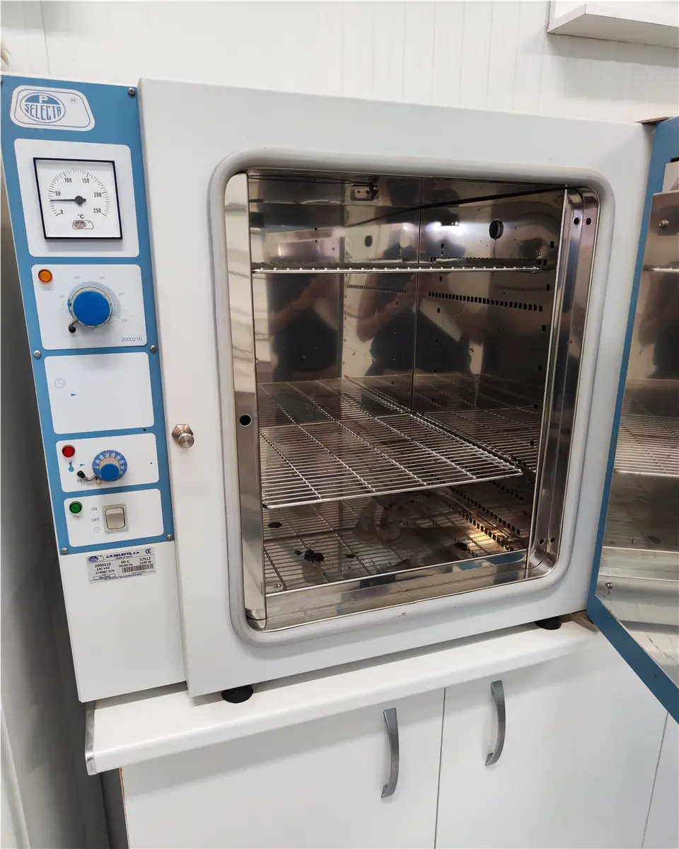 estufa-de-laboratorio-selecta-conterm