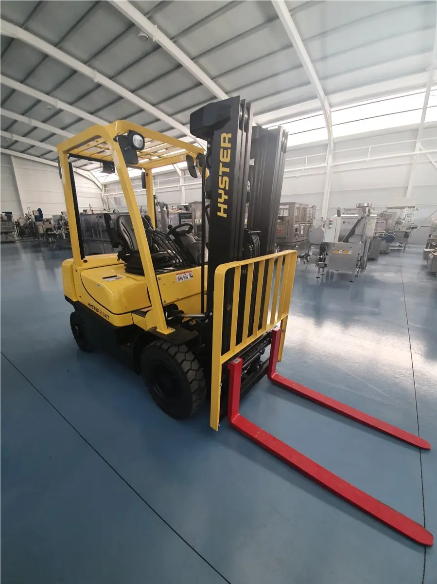 carretilla-elevadora-diesel-hyster-2-500-kg