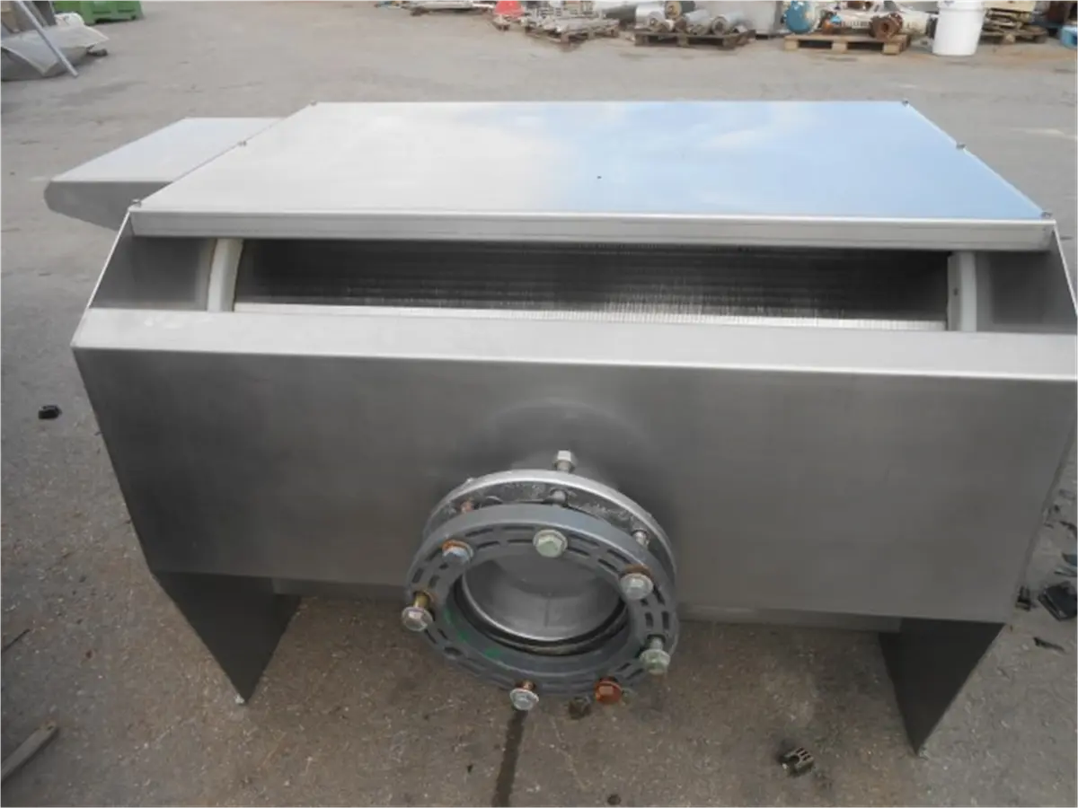 filtre-rotatif-a-surface-raclee-en-acier-inox-fms