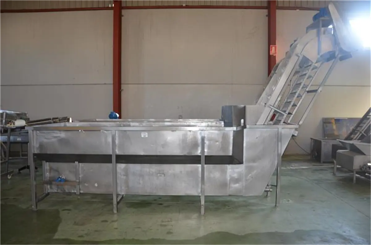 pulmon-alimentador-en-acero-inox-descarga-2-70-m