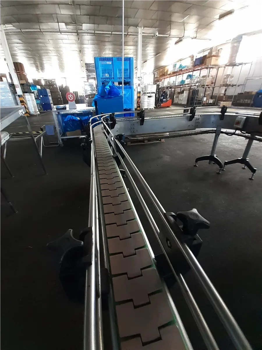 cinta-transportadora-de-charnela-con-curva-inox-l-5-5-m-a-8-cm