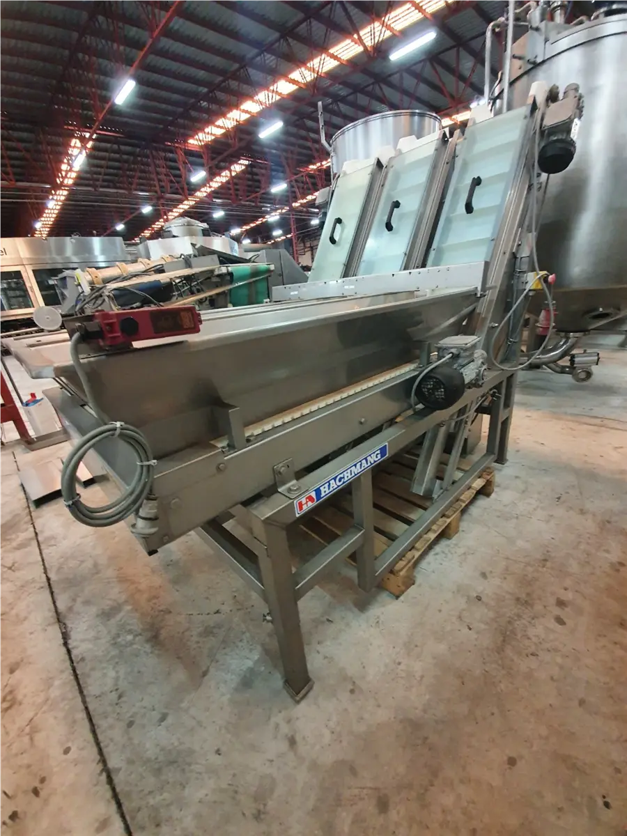 elevador-de-cangilones-de-banda-modular-de-3-vias-en-inox-descarga-1-60-m