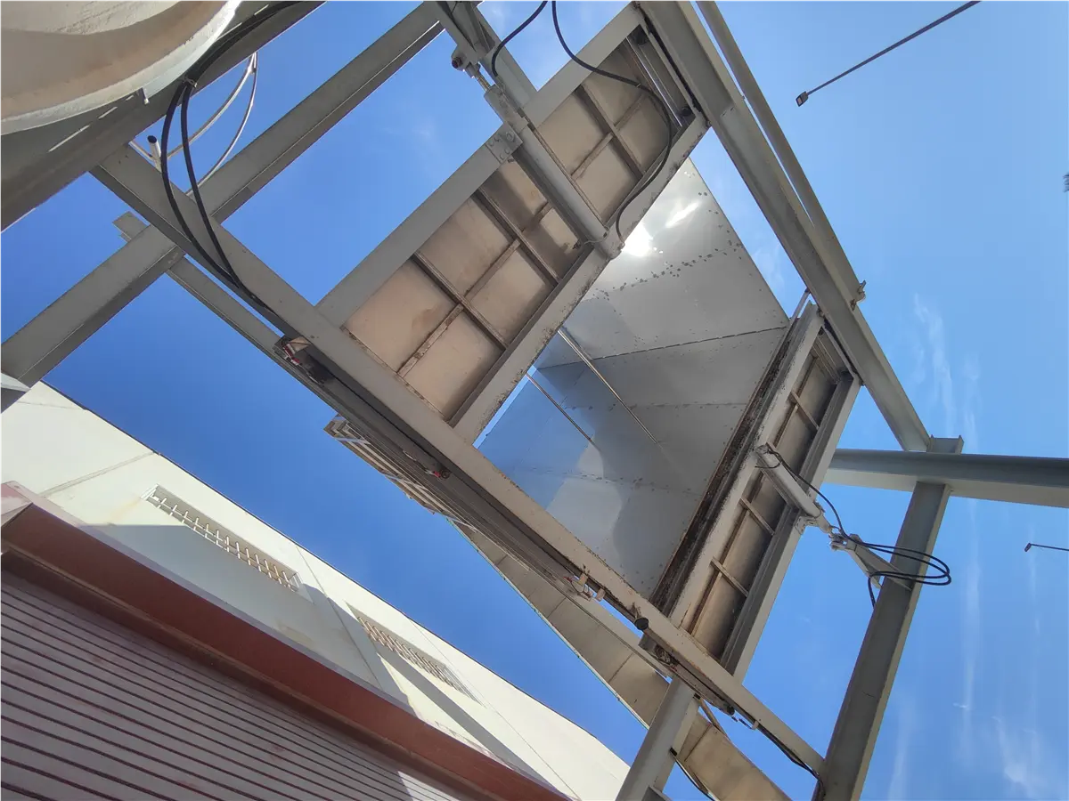 tolva-para-la-recogida-de-desperdicio-20-000-l