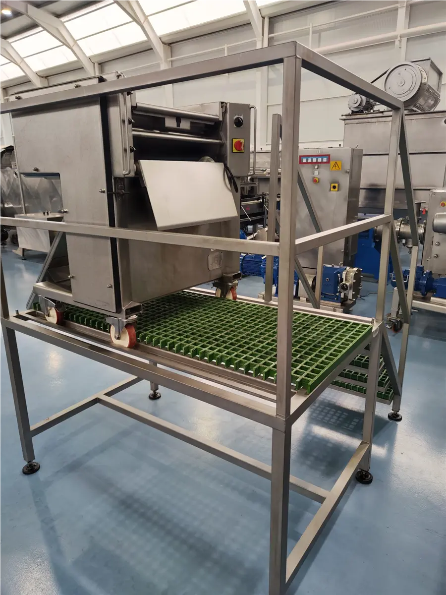 varlet-tuna-skinner-1