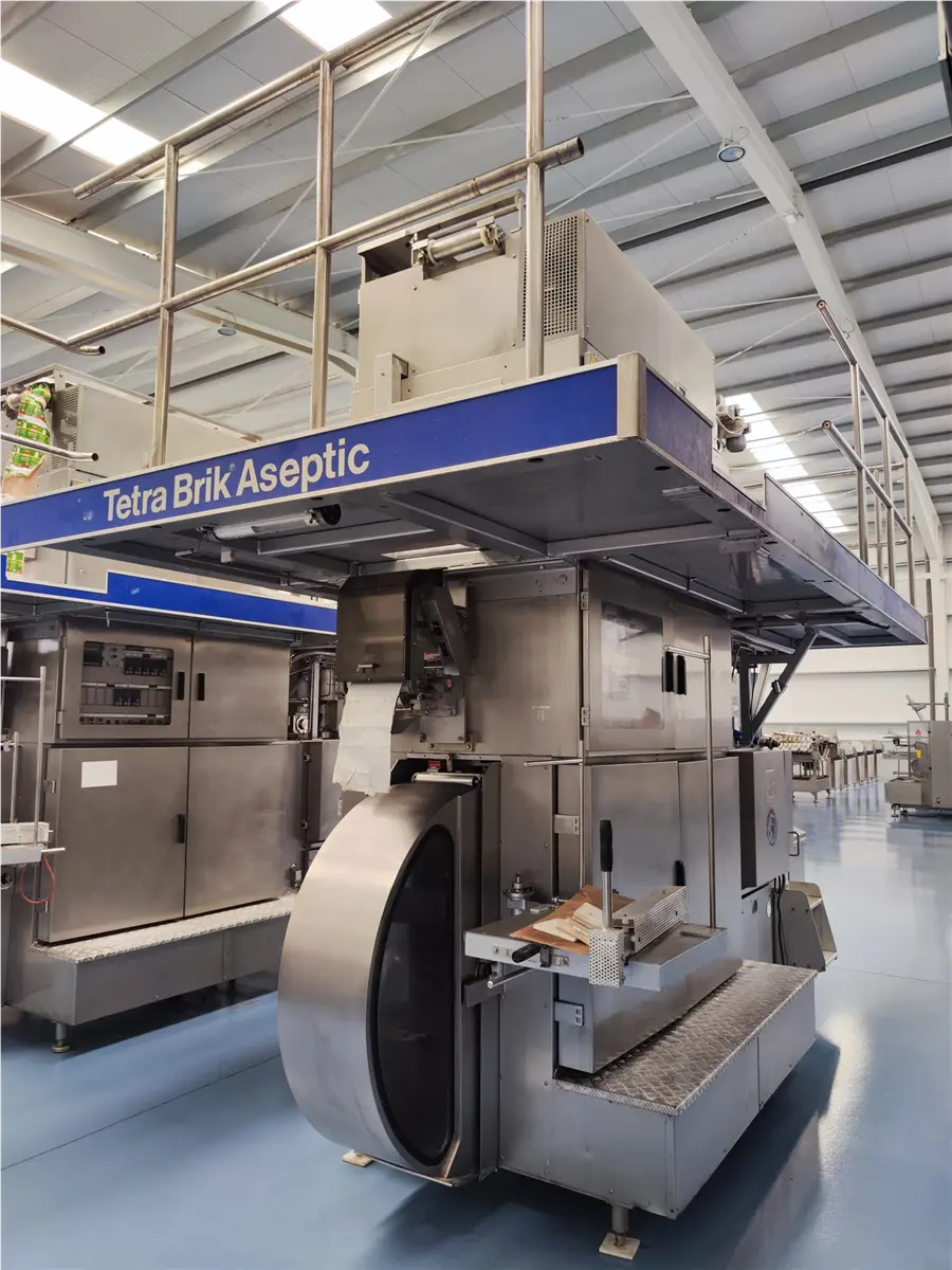 llenadora-de-brik-en-aseptico-de-200-gr-tetra-pak-tba-19-200-b