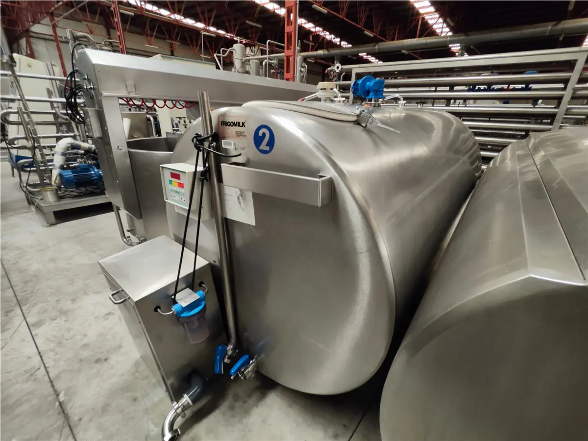 deposito-mezclador-de-doble-fondo-3-000-l-frigomilk-inox