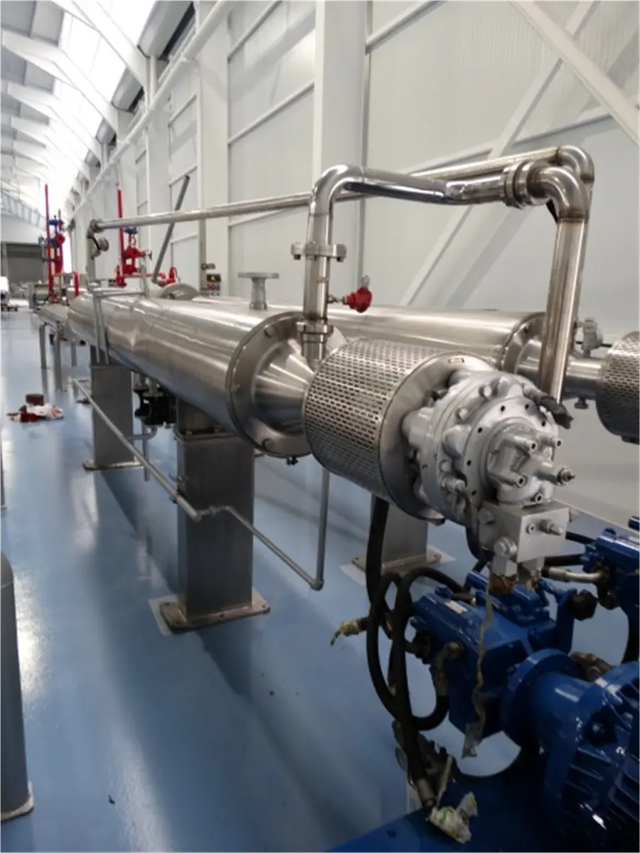 pasteurisateur-tubulaire-a-surface-raclee-manzini-rotothem-en-inox