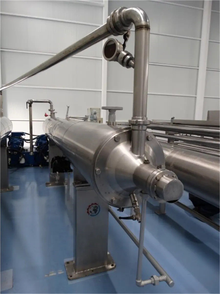 pasteurisateur-tubulaire-a-surface-raclee-manzini-rotothem-en-inox