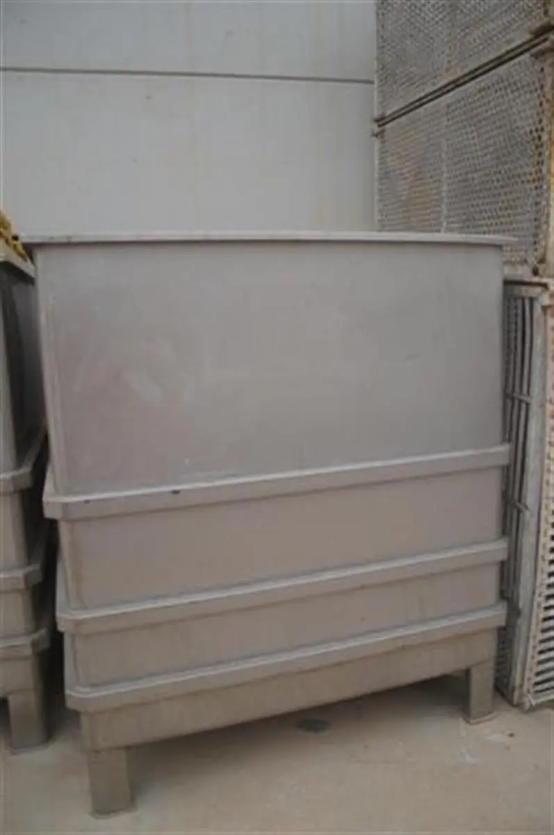 S/S SQUARE TANK WITH SIDE DOOR 1.35 M-1