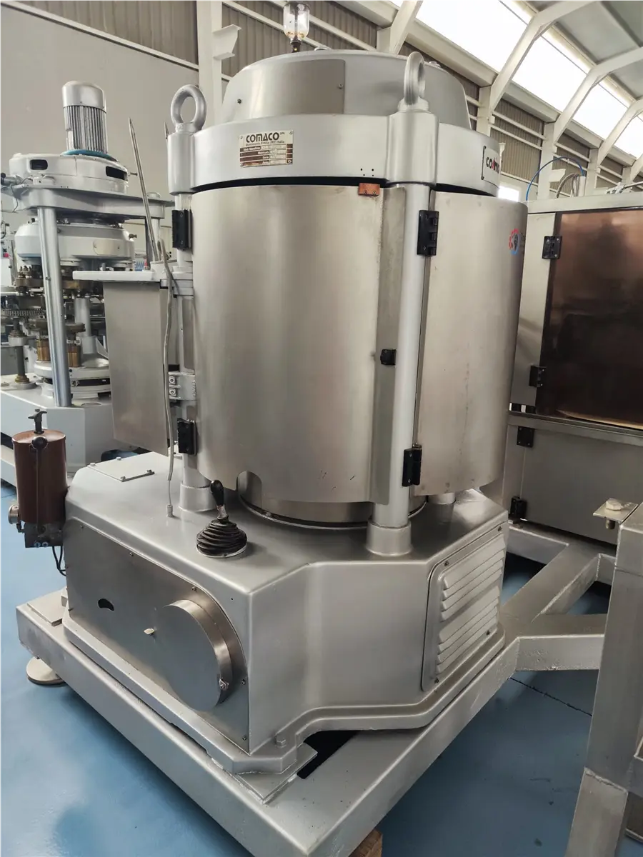 gruppo-di-riempimento-sottovuoto-ed-aggraffatura-per-scatole-comaco-agm-3r