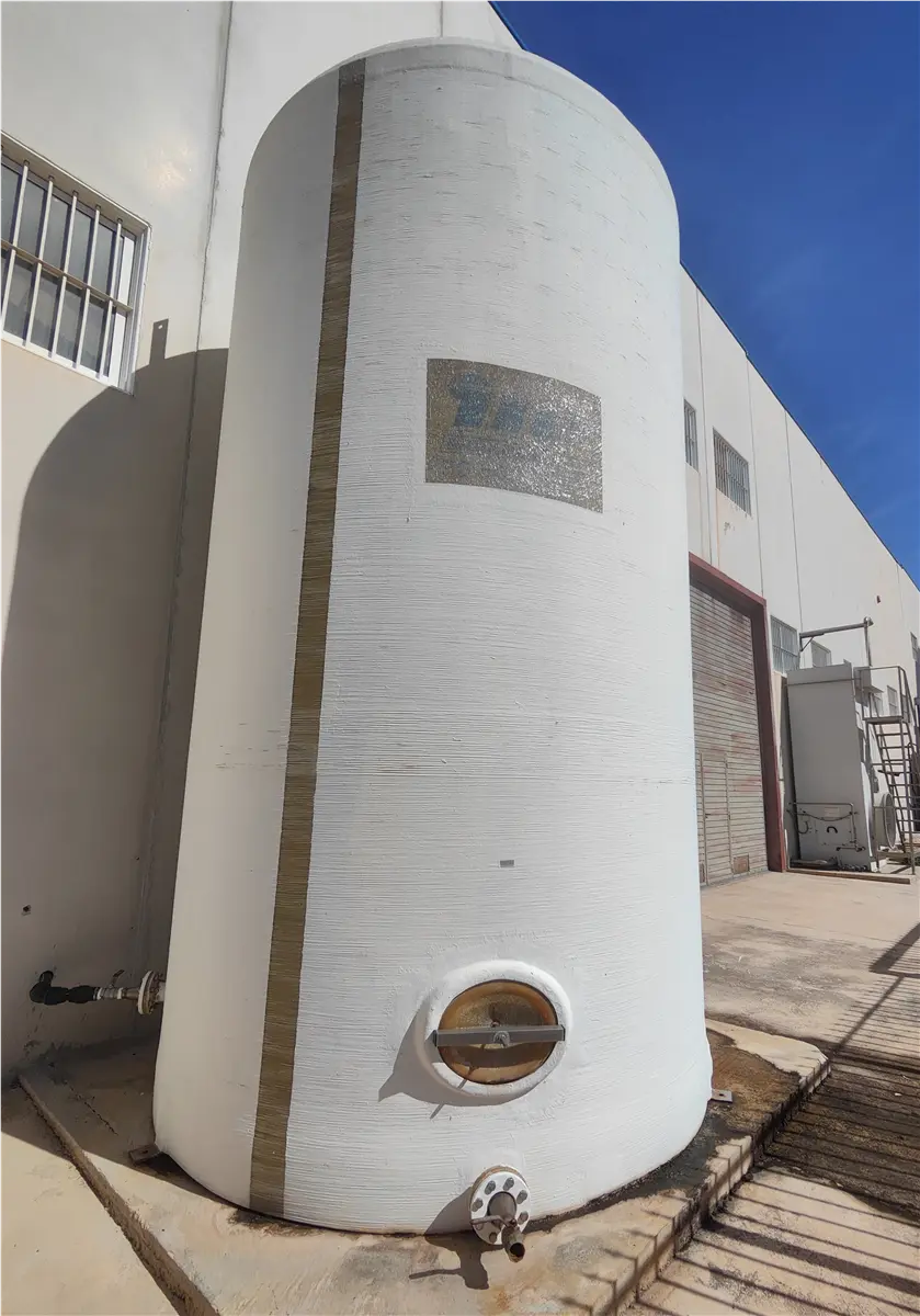 deposito-vertical-de-poliester-28-000-l