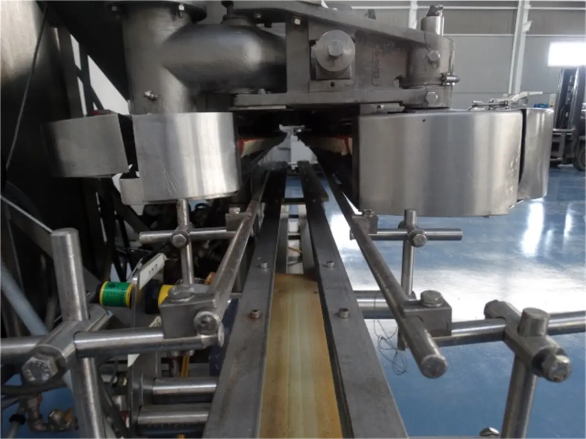 capsuladora-automatica-crown-cork