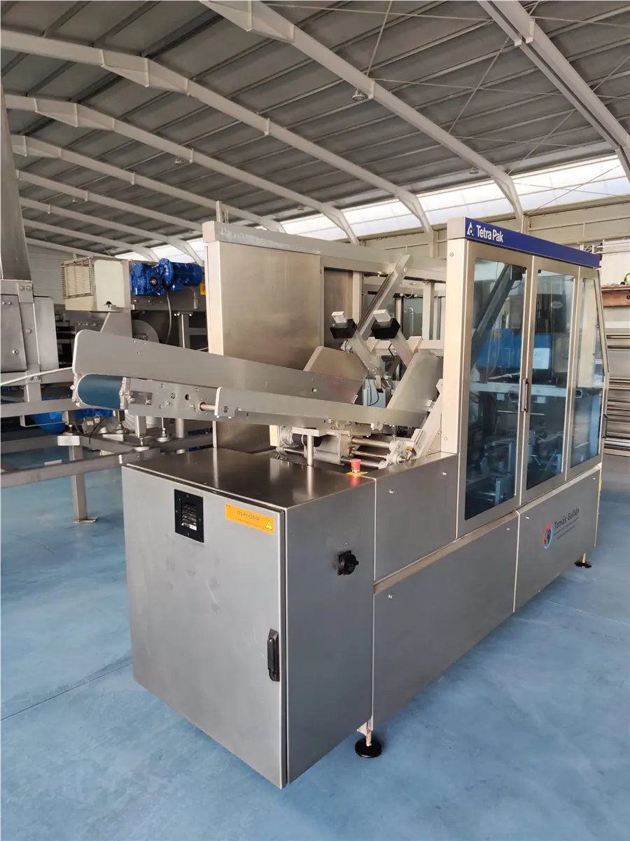 encartonadora-wrap-around-tetra-pak-2