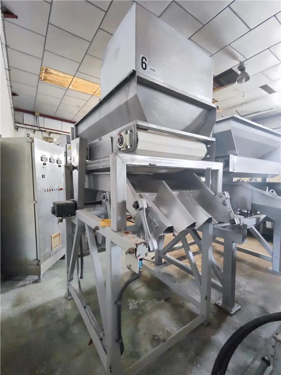 deshojadora-de-maiz-hughes-3