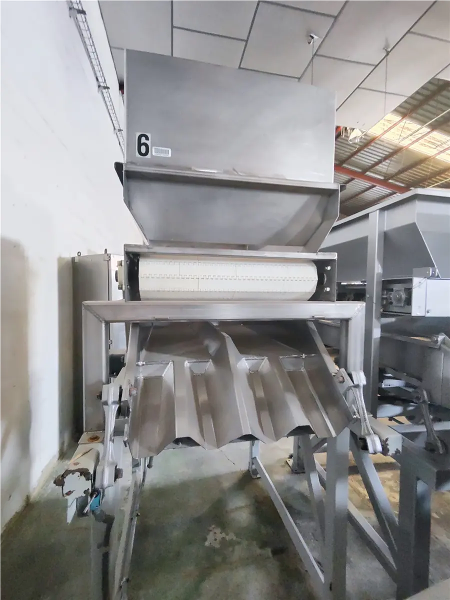 deshojadora-de-maiz-hughes-3