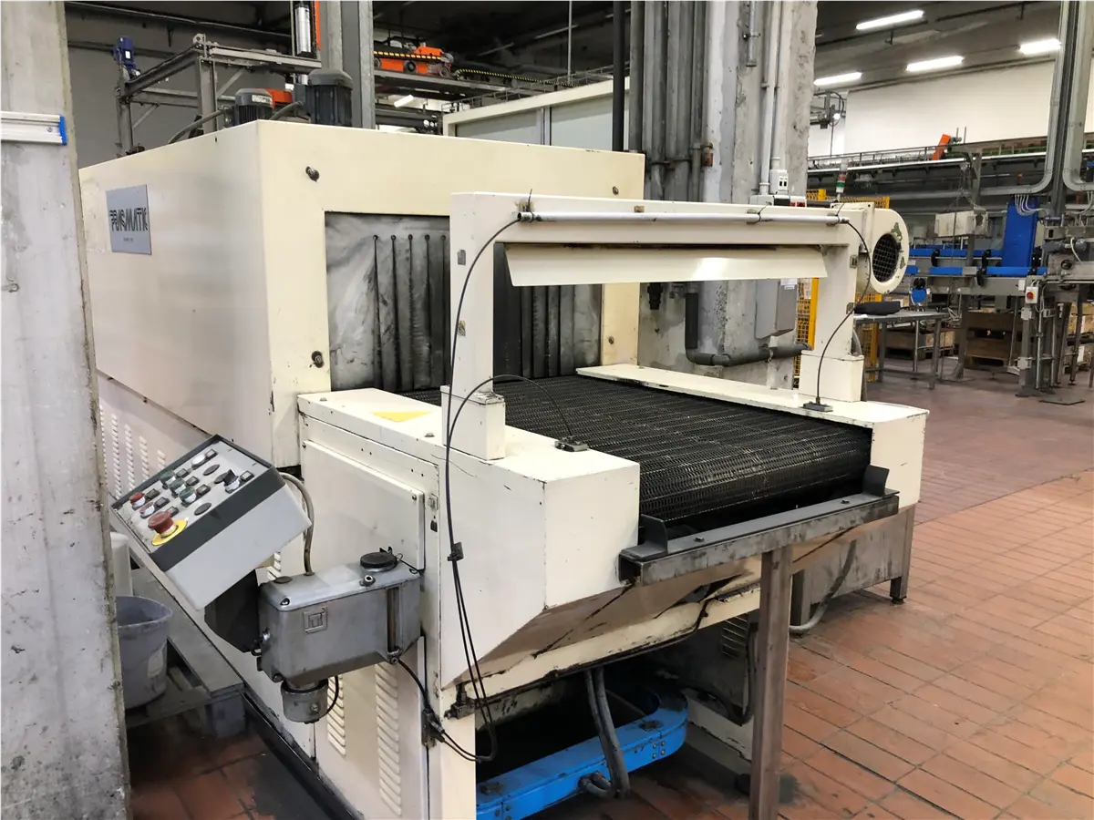prasmatic-wrap-around-and-box-forming-machine