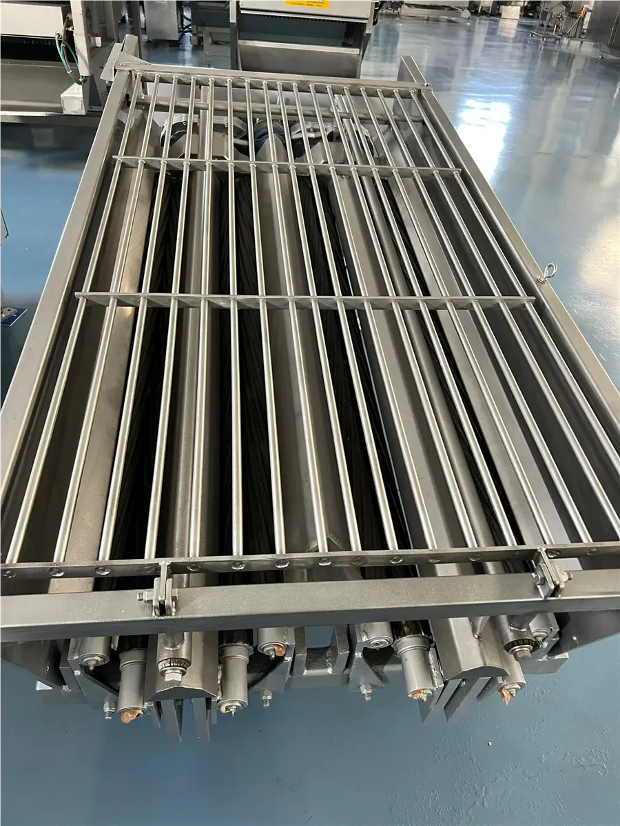 deshojadora-de-maiz-hughes-2