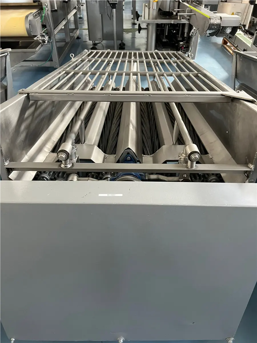 deshojadora-de-maiz-hughes-2