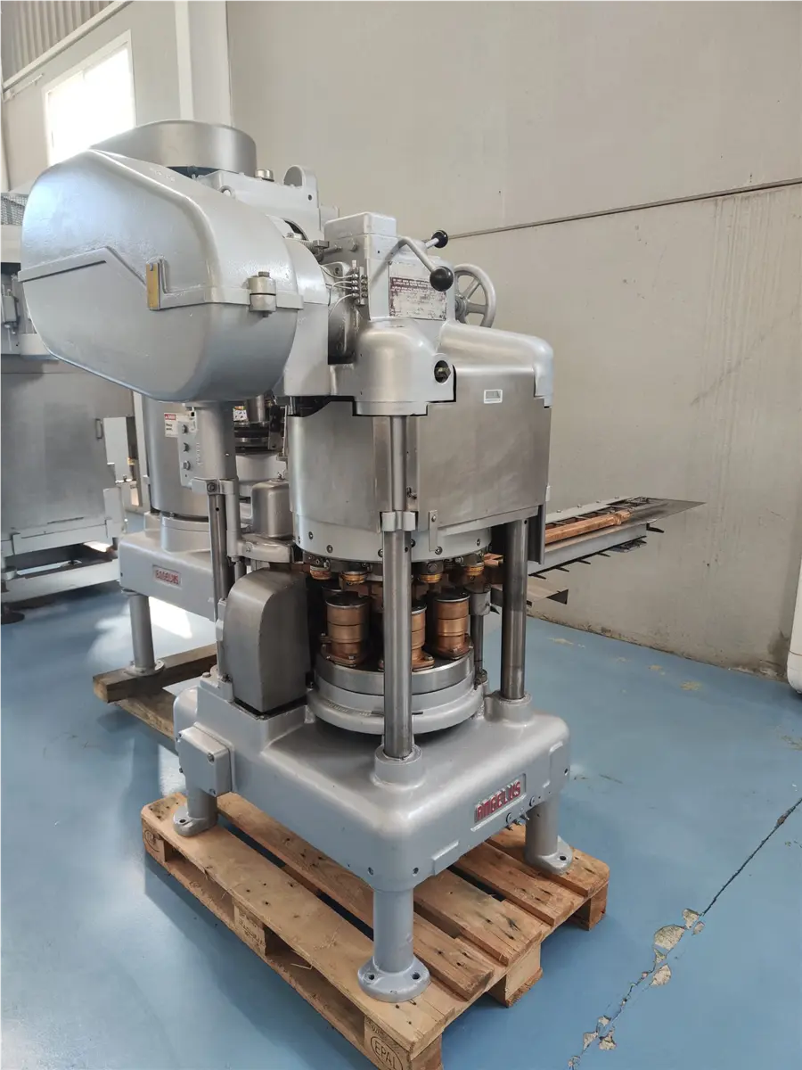 seamer-angelus-60l-with-filling-group