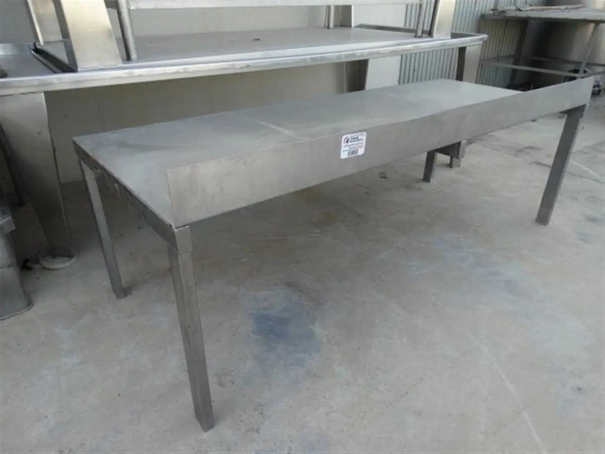 /mesa-de-trabajo-en-acero-inox.-l--2-m-a--0.8-m-2