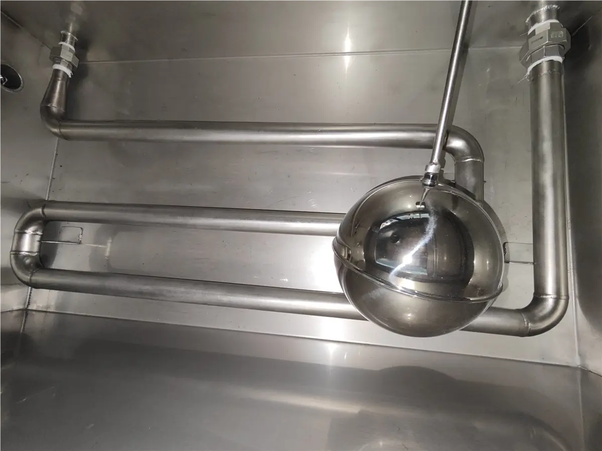 dosificador-de-liquido-de-gobierno-tomas-guillen-5