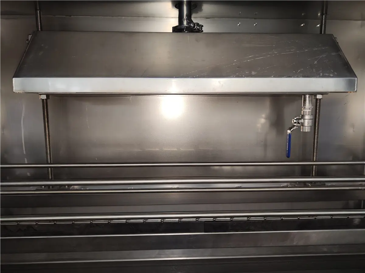 dosificador-de-liquido-de-gobierno-tomas-guillen-5