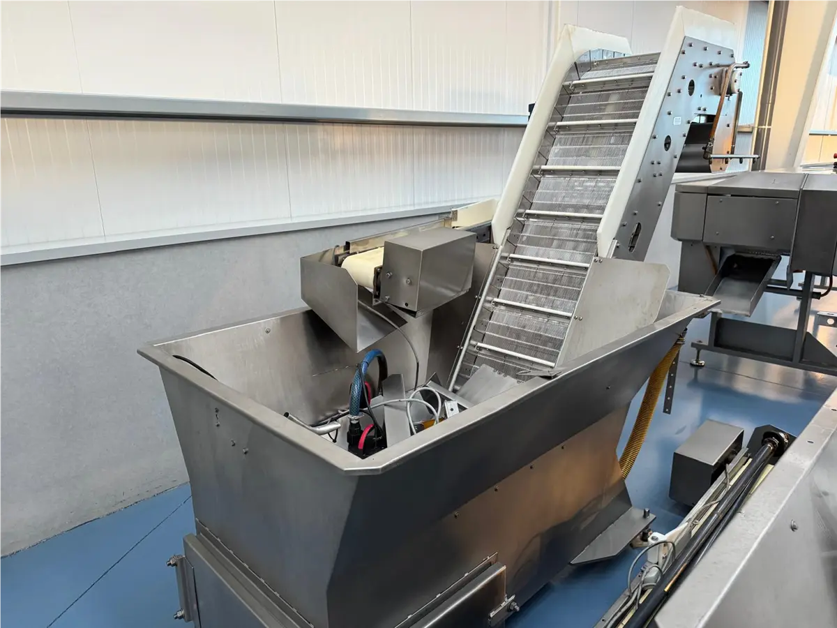 cuve-d-alimentation-vmk-en-inox-dchargement-1-80-m-1