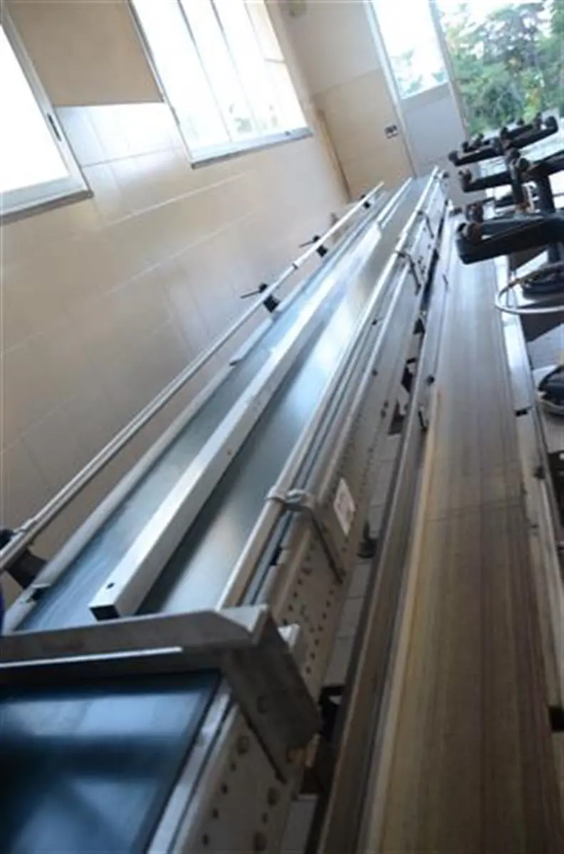 /s-s-conveyor-belt---l--6.08-m--w--40-cm-1