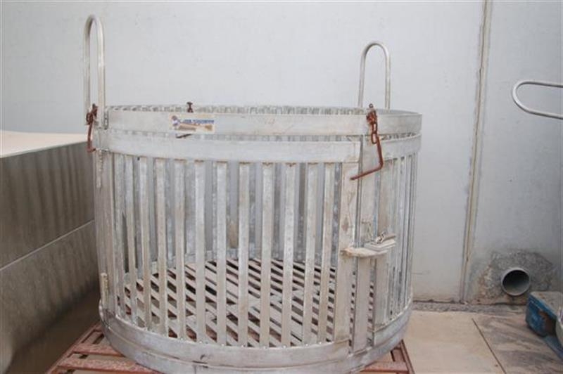 /s-s-cylindrical-basket-for-cooking-tank-with-opening-side--diameter-1.12-m-1