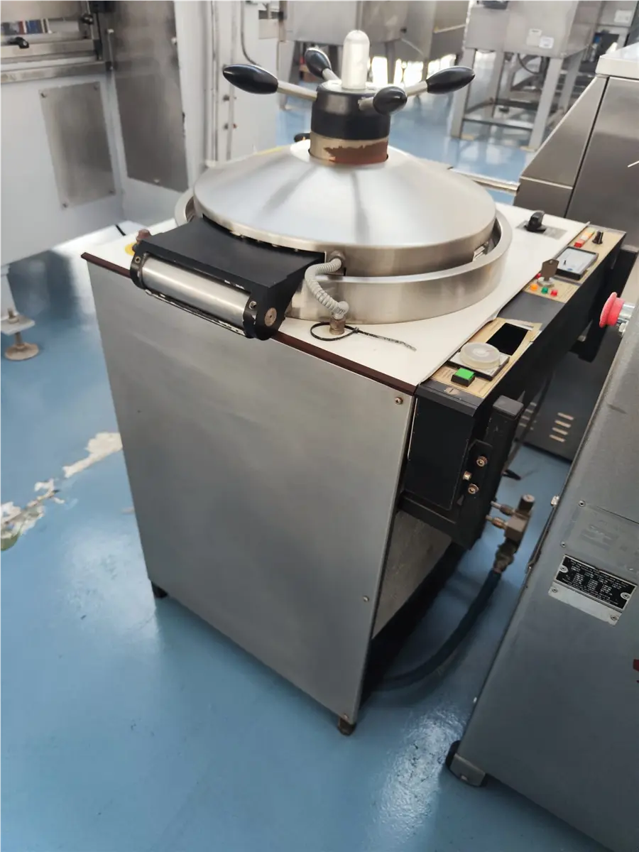 autoclave-vertical-de-laboratorio-varioklav