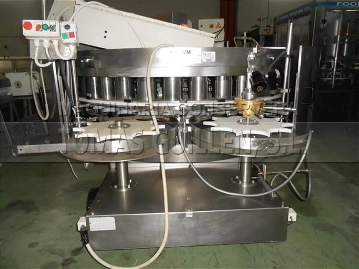 llenadora-telescopica-de-30-vasos-formato-3-y-5-kg-mecom