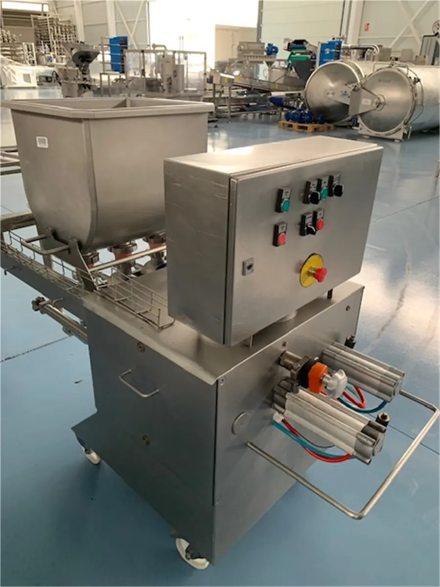 s-s-volumetric-filler-dosing-leonhardt-with-3-pistons