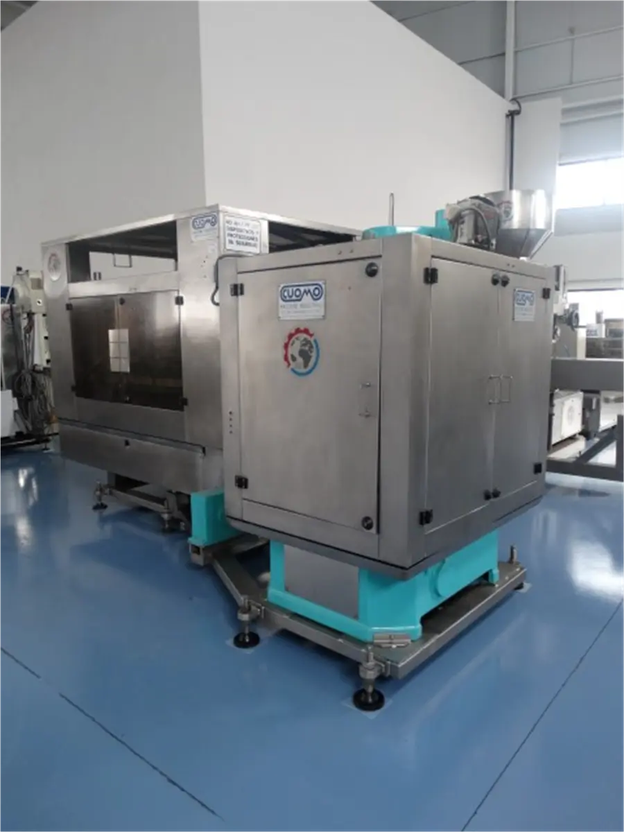 cerradora-automatica-de-latas-con-grupo-bajo-vacio-comaco-agm4-inox