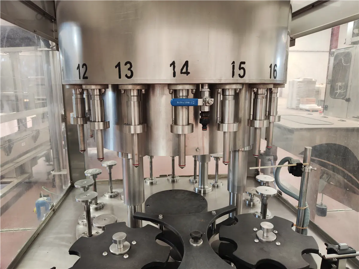 llenadora-de-botellas-marsuingenieria-18-valvulas