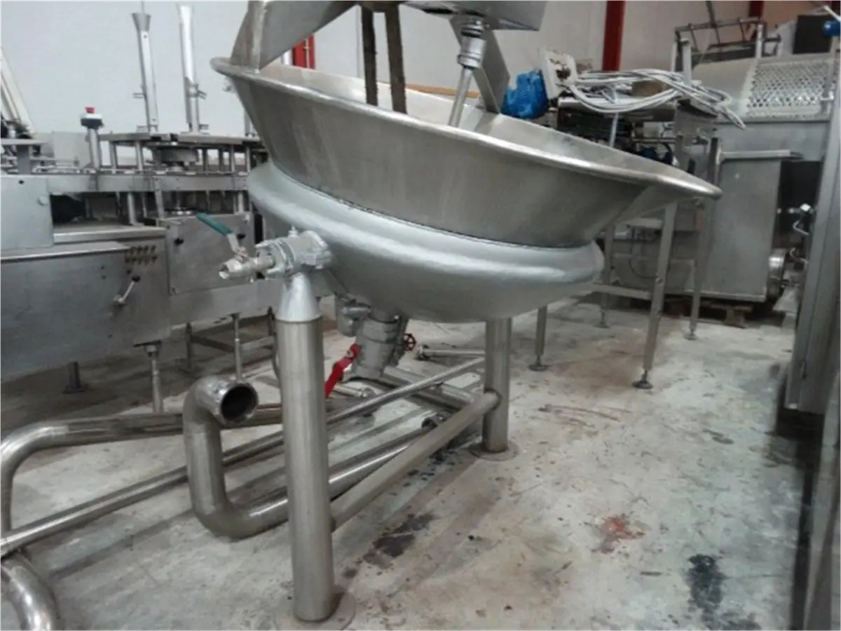 marmita-perol-doble-fondo-con-agitador-150-l-ayuso-inox