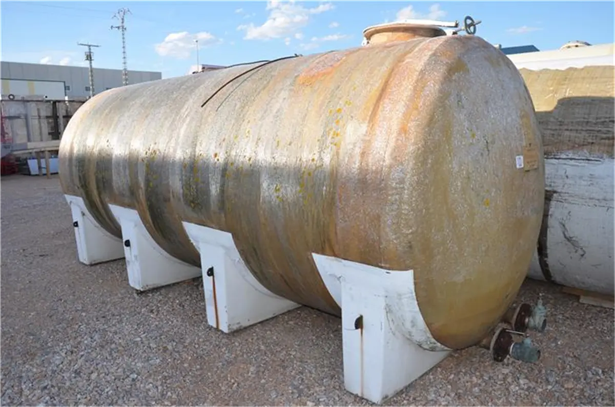 deposito-horizontal-en-fibra-de-vidrio-12-500-l-fiberglas
