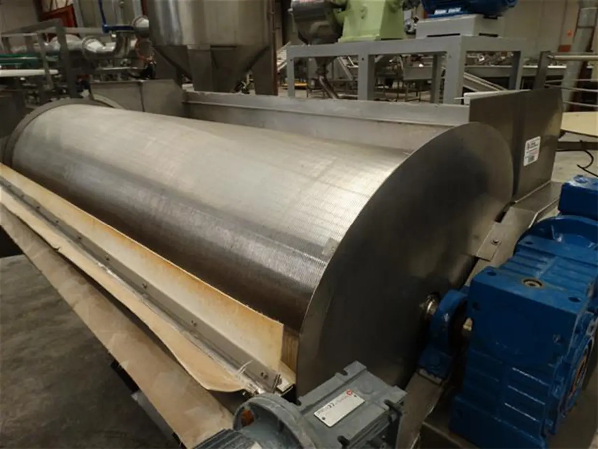 filtro-rotativo-en-acero-inox-de-superficie-rascante-3