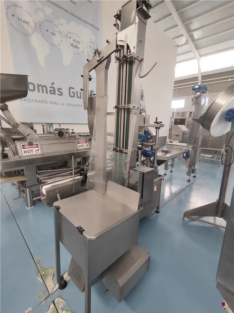 capsuleuse-automatique-de-bocaux-en-inox