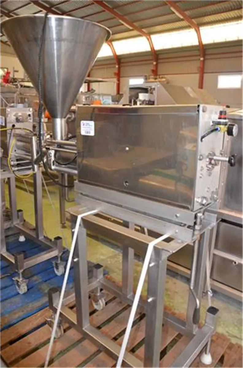 llenadora-de-1-piston-para-productos-densos-automatica-turbo-tools